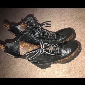 Louis Vuitton desert platform boots